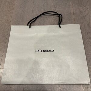 Balenciaga Shopping Bag 🛍️